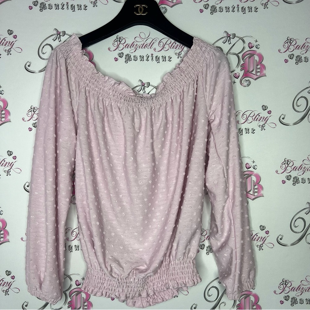 Suzy shier fuzzy polka dotted pink bubblegum off the shoulder top stretchy 🎀